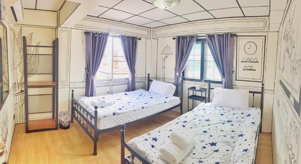 RoomQuest Tha Phae Chiang Mai