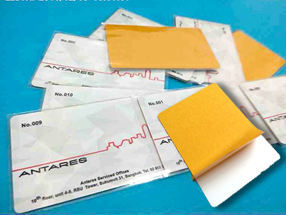 รับทำสติกเกอร์ 10 ใบ ขึ้นไป ดิดคีย์การ์ด บัตรทาบ RFID บัตรสติกเกอร์ การ์ดพลาสติก PVC มีมุมมน สติกเกอร์ติดบนบัตรพลาสติก บัครคีย์การ์ด พิมพ์สีไม่ซึม เบลอ เมื่อโดนน้ำ ใช้งานได้ดี  บัตรพิมพ์สีตามรูปแบบใช้งานจริงของลูกค้า เช่น บัตรเข้าออก บัตรที่พัก บัตรแลกภาช