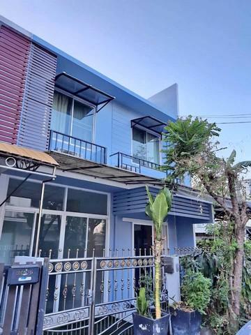 ห้เช่าทาวน์โฮม 2 ชั้น 3 ห้องนอน หมู่บ้านอารียา คัลเลอร์ ลาดปลาเค้า เฟอร์นิเจอร์ครบพร้อมอยู่