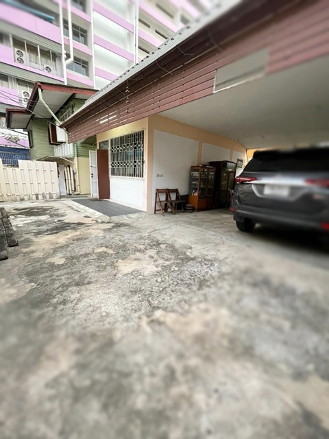  ให้เช่าบ้านเดี่ยว 25ตรว. MRTอิสรภาพ จอดรถ 2คัน BiGC บิ๊กซีอิสรภาพ, 100 ตรม.