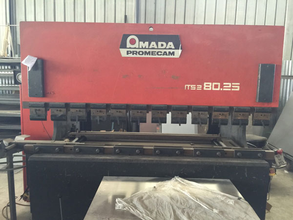 ขายเครื่องพับ AMADA 2.5  เมตร พร้อมใช้งานทันที