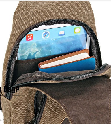 ขายกระเป๋าคาดอก สะพายไหล่ ผ้า Canvas ใส่ Ipad Mini/Ipad Air ได้ รุ่น Flish สีน้ำตาลเข้ม