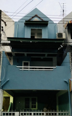 T01190 ให้เช่าทาวน์เฮ้าส์ ตรงข้ามหาวิทยาลัยราชภัฏเชียงใหม่ 4 ห้องนอน 3 ห้องน้ำ เฟอร์นิเจอร์ใหม่ยกชุด